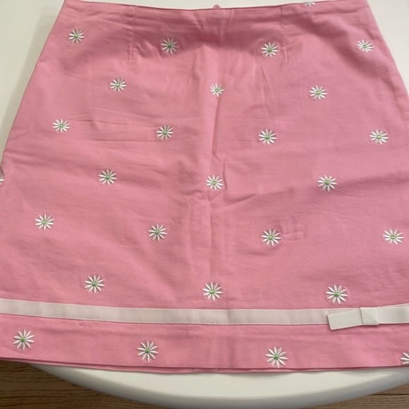 Lilly Pulitzer ladies skirt size 10 - Picture 1 of 6